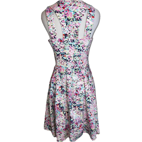 Guess White Abstract Watercolor V Neck Dress Size 6 - Picture 4 of 8